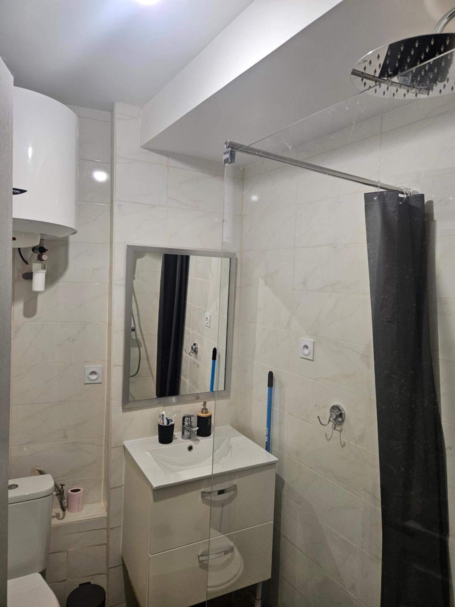 Appartement Moderne Et Sympa Beziers Luaran gambar